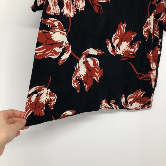 Ichi dark navy blue  red floral print scoop neck t-shirt Med - Picture 9 of 14